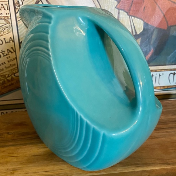 Vintage Fiesta Turquoise Disk Pitcher Fiesta Ware 7” - Picture 8 of 14